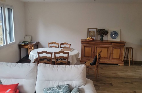 Dinan House | Villa near town center (approx. 600 m) with land