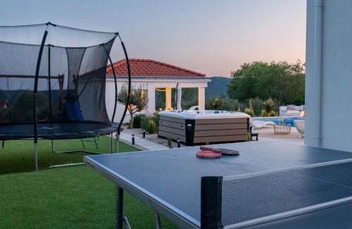 Velim Villa | Villa Nebesi ZadarVillas