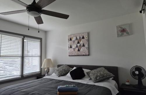 Atlanta House | Villa Nemesio & Linsday