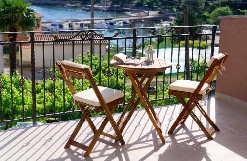 Vantacici Villa | Villa Nerium