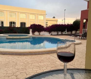 Caserio Los Tarquinos House | Villa Nita Altaona Golf Turquoise Sleeps 4 adults