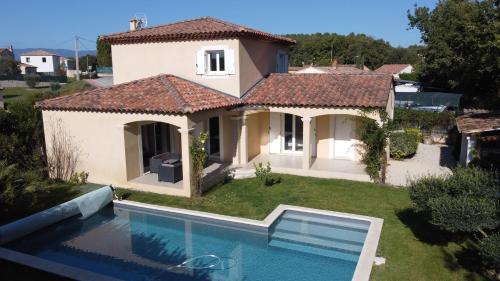 Pertuis Villa | Villa Noa Pertuis
