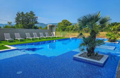 Donji Prolozac Villa | Villa Noel by Interhome