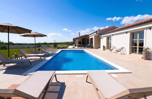 Visocane Villa | Villa Nola