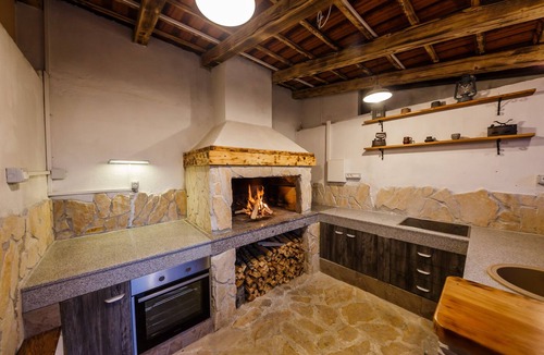 Businci Villa | Villa Nora(heated pool and air con. in every room) island Ciovo Trogir