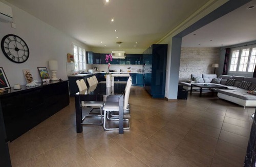 Saint-Christophe-sur-Conde Villa | Villa Normandie for 15 people with Jacuzzi