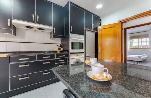 Salou Villa | Villa 'Oasis Salou Pool Beach and Bbq' with Sea View, Wi-Fi and Air Conditioning