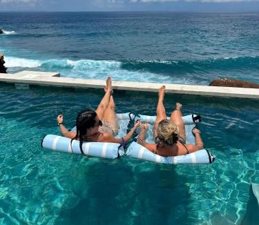 Mushroom Bay Villa | Villa Ocean Blue