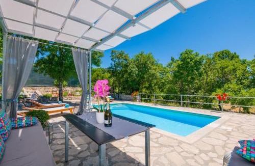 Zmijavci House | Villa Ognjištar Private Pool Quiet Location Makarska Riviera Hinterland