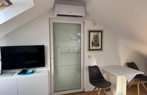 Cove Tri Zala (Zrnovo) Apartment | Villa Oliva Korcula