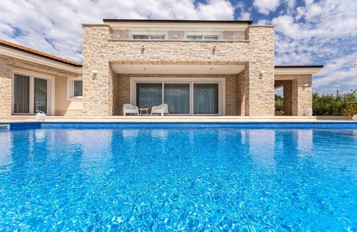 Brzac Villa | Villa Olive Garden with Pool & Seaview