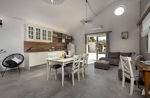 Benkovac House | Villa Oliveto Smilcic