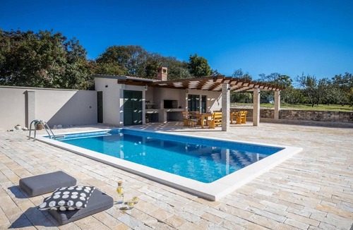Benkovac House | Villa Oliveto Smilcic
