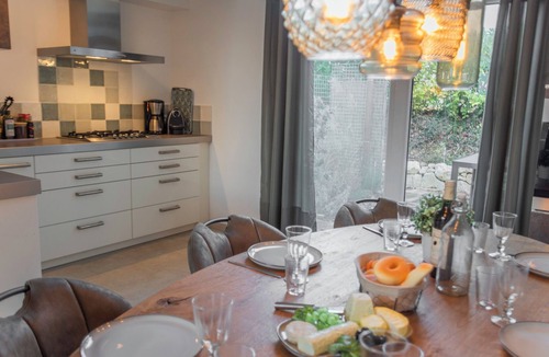 Daumazan-sur-Arize House | Villa on estate with 2 swimming pools