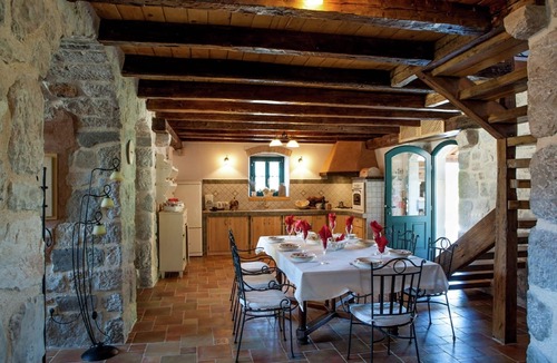 Malinska-Dubasnica Villa | Villa on Krk with Pool and Outdoor Kitchen