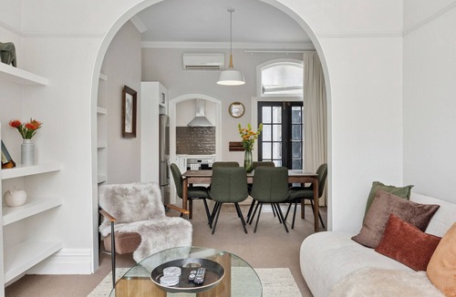 Dunedin City Centre Villa | Villa on Rattray