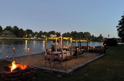 Lansing House | Villa on the Grand