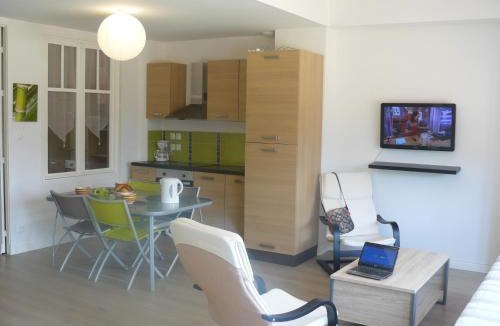 Perros-Guirec Apartment | Villa Orkagna