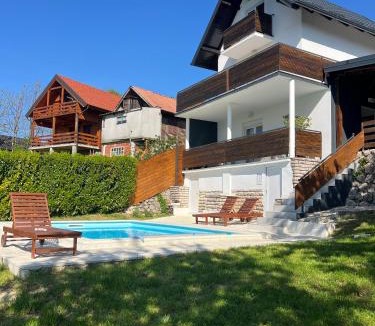 Kraljevec Sesvetski Villa | Villa Otto - Private Pool & Garden