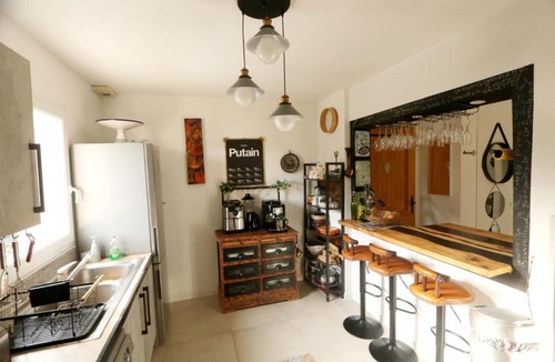 Saint-Saturnin-les-Avignon Villa | Villa Piscines Sud de la France Avignon