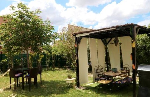 Saint-Saturnin-les-Avignon Villa | Villa Piscines Sud de la France Avignon