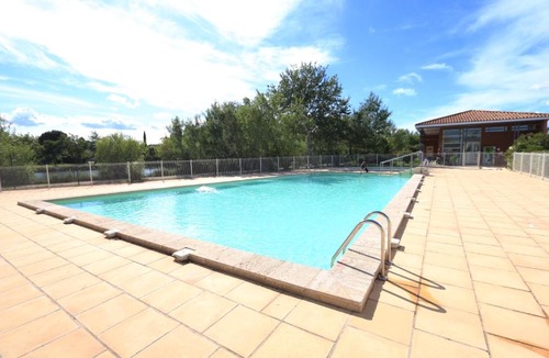 Saint-Saturnin-les-Avignon Villa | Villa Piscines Sud de la France Avignon