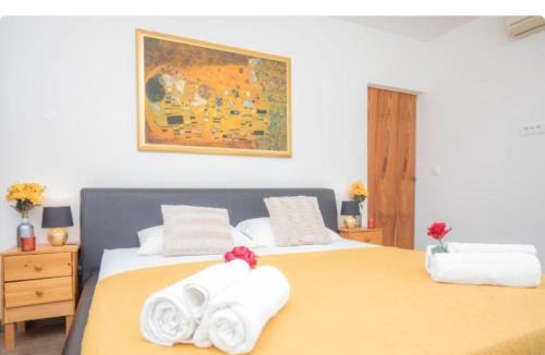 Sibenik House | Villa P - Holiday Home