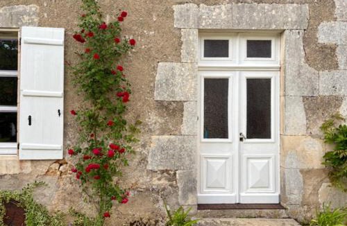 Montbron House | Villa Paignon Gite