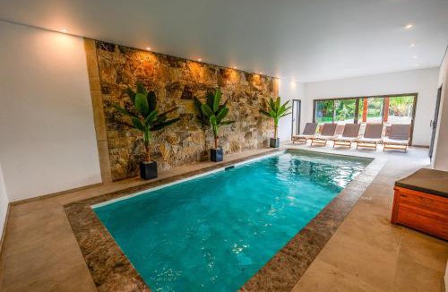 Marzan Villa | Villa Paloma - Piscine intérieure