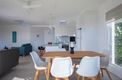 Peregian Beach House | Villa Pandanus