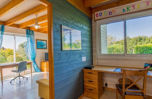 Plouneour-Trez House | Villa Panorama Mer by Interhome