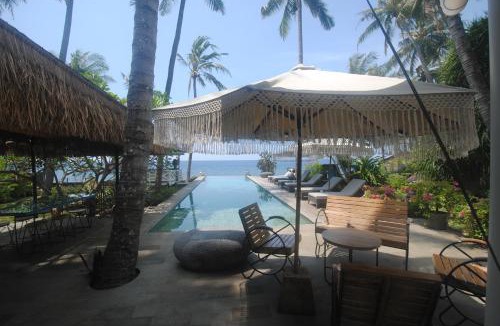 Songan Villa | Villa Pantai Matanai