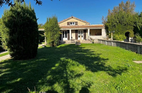 Monteux Villa | Villa Papillon