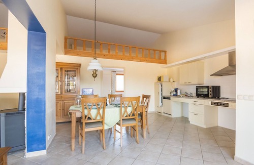 Ouveillan Villa | Villa Papillon