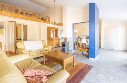 Ouveillan Villa | Villa Papillon