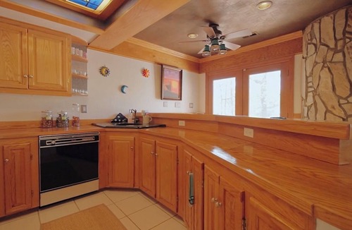 North Raleigh House | Villa Par, where comfort meets Golf Course bliss.