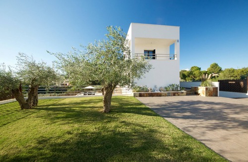 El Perello Villa | VILLA PARABELLUM