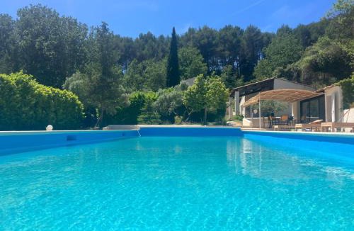 Lauris Villa | Villa Paradis des Oréades