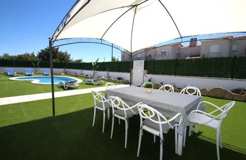 Rustical Mont-roig Villa | Villa Paradis