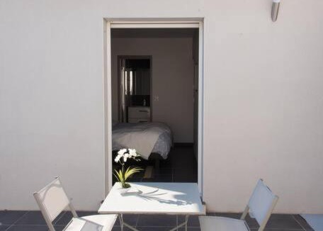 Lunel Villa | ViLLa PaRadiS - Tout Confort - Piscine