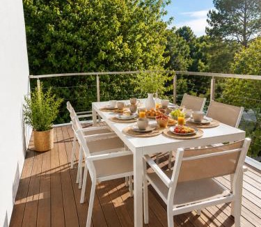 Vallpineda House | VILLA PARADISE SILVIA
