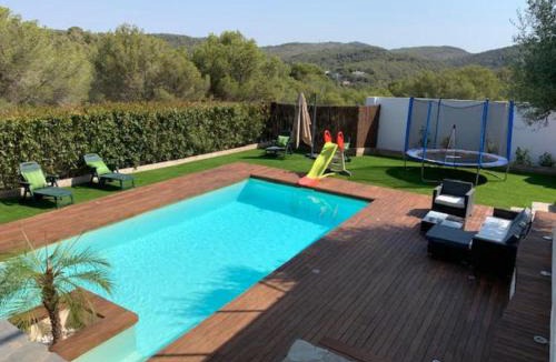 Vallpineda House | VILLA PARADISE SILVIA