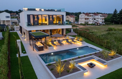 Kukci Villa | Villa Parenzo I by Villas Guide