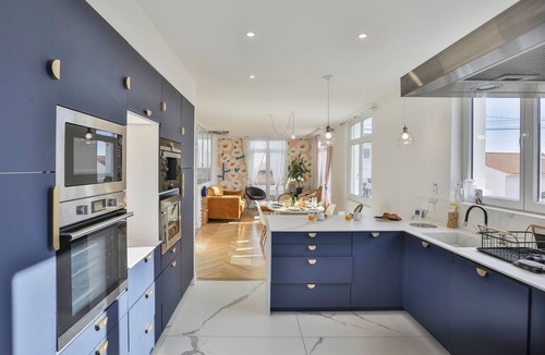 La Chaume House | Villa Parisse - Five Bedroom House, Sleeps 9