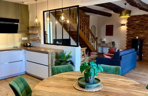 Dinan House | Villa Parker, center of DINAN