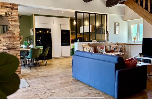Dinan House | Villa Parker, center of DINAN