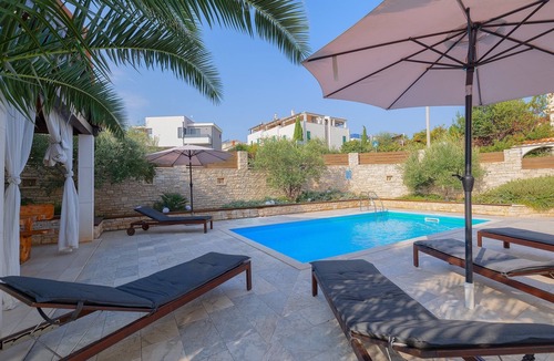 Liznjan Villa | Villa Parlera