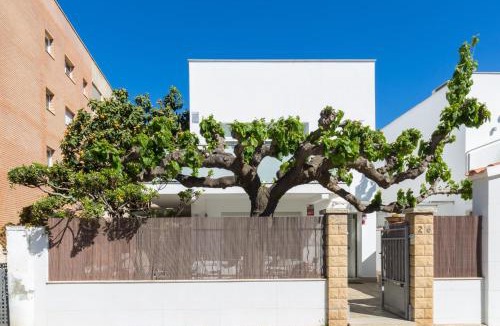 Salou City Centre House | Villa Paula Trinidad