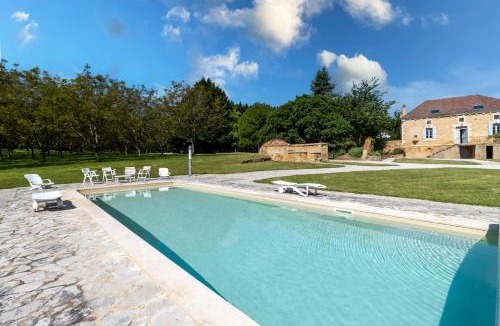 Sainte-Foy-de-Belves House | Villa Pech'mej Avec Piscine