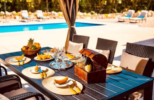 Komaji Villa | Villa Pendo 1450- Full private luxury property